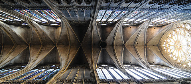 Innenansicht Decke der Metzer Kathedrale